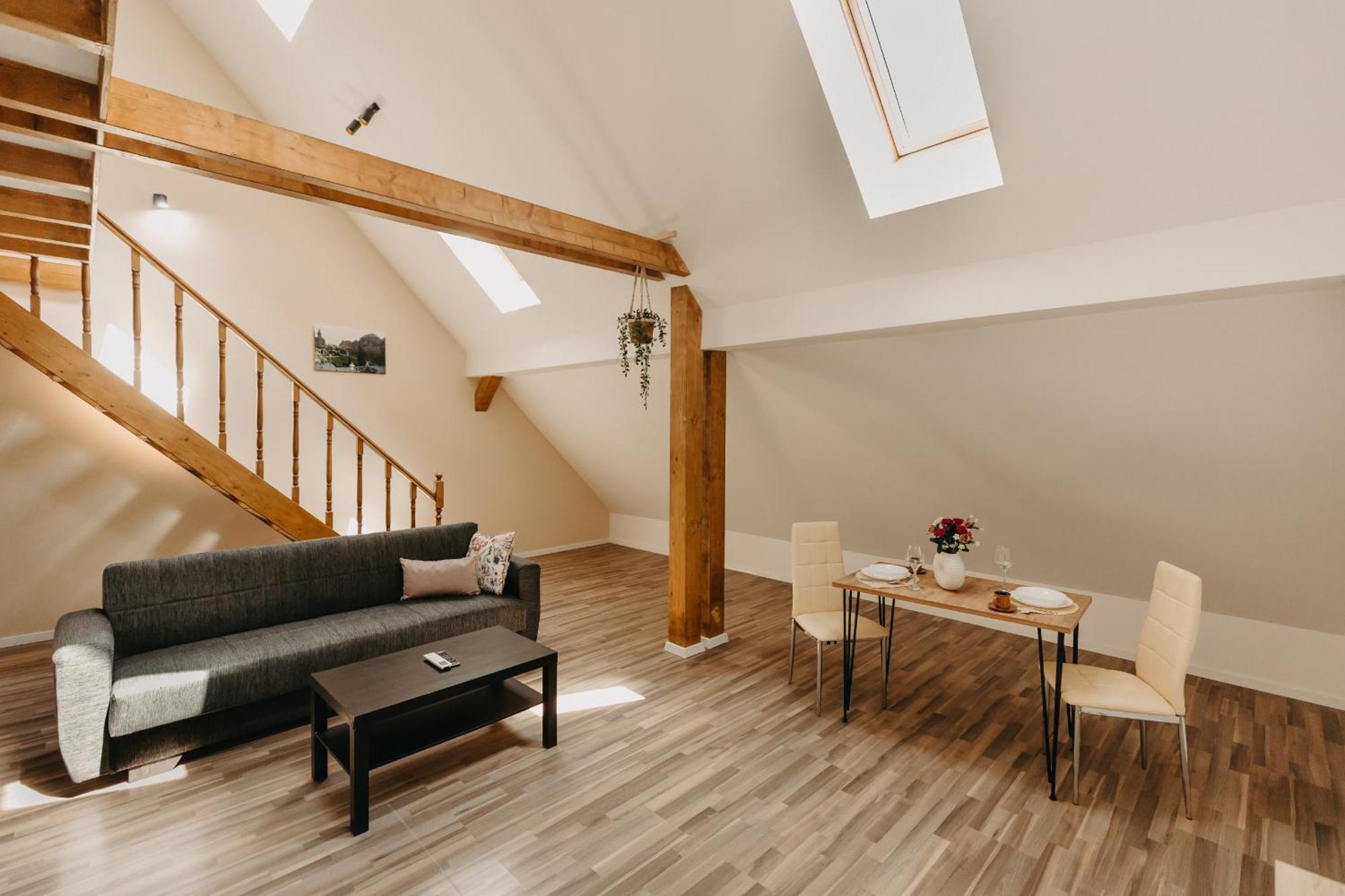 Holiday Apartments Central Temesvár Kültér fotó